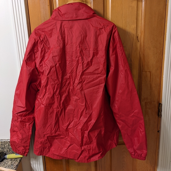 Red rain coat - Picture 2 of 4